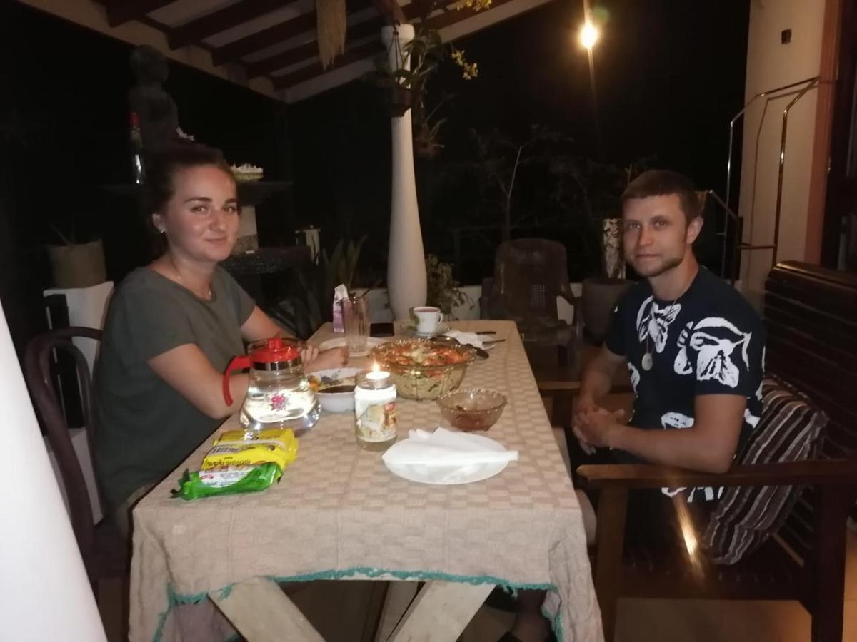 אונה ואטונה Rock Side Inn מראה חיצוני תמונה